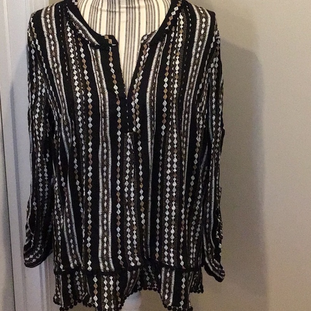 Tribal Jeans Patterned Top Size Large